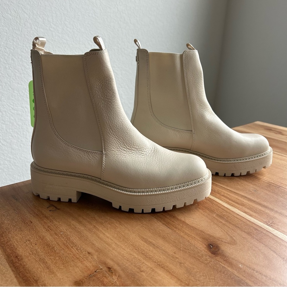 New Sam Edelman Laguna Chelsea Leather Boots - Picture 2 of 5
